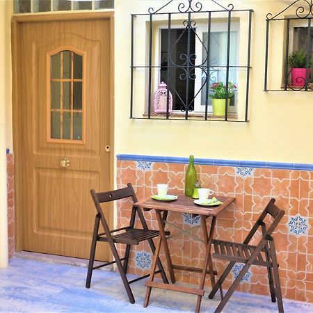 Apartamento Barhelo Málaga Kültér fotó